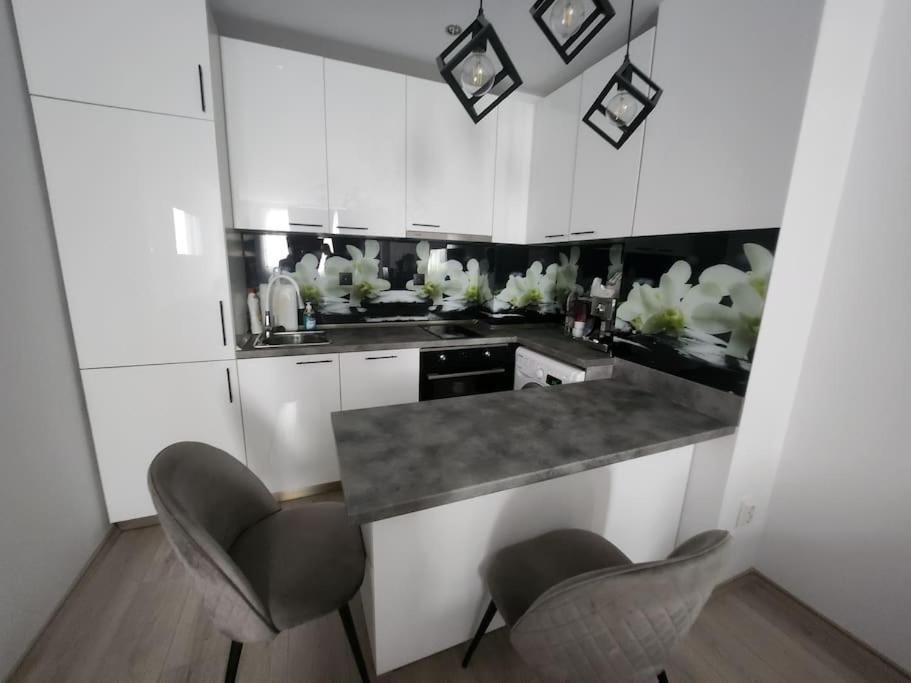 Modern Apartment. Best Location Apartemen