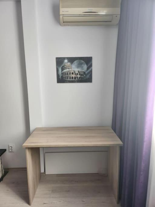 Modern Apartment. Best Location *